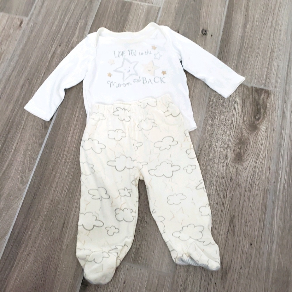 First Impressions pj's love you to moon&back 3-6mo